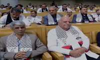حضور دکتر جاودان در همایش کشوری تجلیل از دستاوردها و تکریم فعالان نظام بهداشت کشور در دولت سیزدهم
