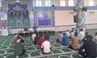 برگزاری کلاس آموزشی راه‌های کنترل پشه آئدس و تب دنگی در حوزه علمیه بندرلنگه 