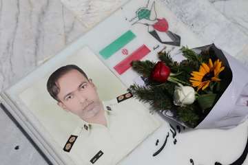 رئیس دانشگاه در دیدار با خانواده شهید مریدی3